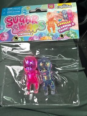 Sugar Swaps Twinsies Plush Duo - Pink & Purple Squeezables